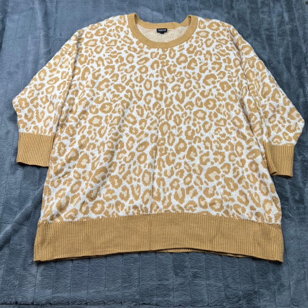 Torrid Womens Plus Size 4 Leopard Print Knit Sweater Tan Cream 3/4 Sleeve Top